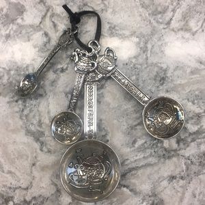 Cute Measuring Spoon Set Teapot Hearts Motif Gift